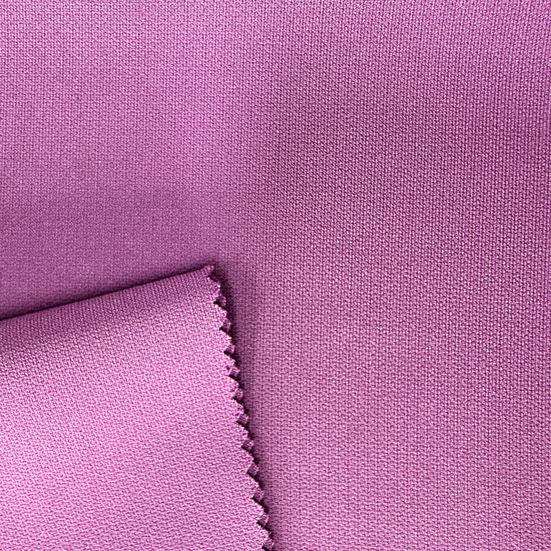 Nr. 1028 Premium-Mattfilament-Vier-Wege-Stretch-Gewebe